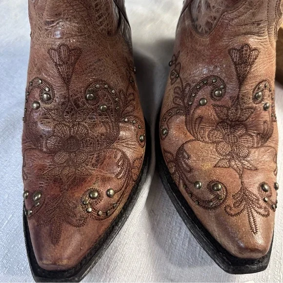 Brown Embroidered Women’s Cavender’s Cowboy Boots with Studs Size 7 B - Picture 10 of 14